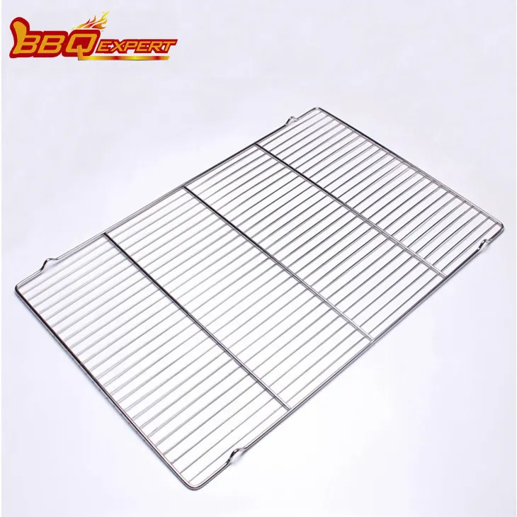 Parduodama aukščiausios klasės 304 nerūdijančio plieno lauko kepsninė su anglimi